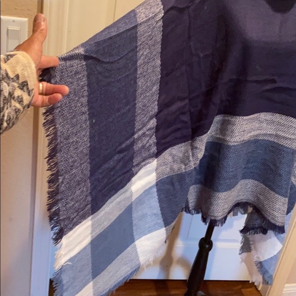 Turtleneck pullover poncho in navy. - Picture 2 of 4